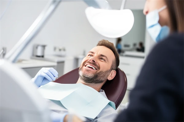 现代口腔门诊部在四川眉山市提供的地包天治疗，原价8000元起，现在优惠价仅需6800元起，给您带来超值折扣，助您实现自信笑容的优异机会！