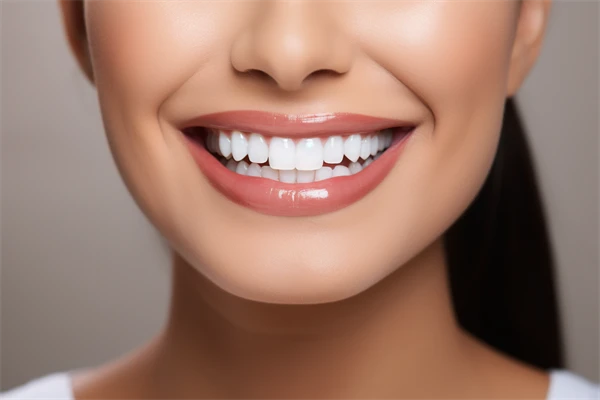 淄博可恩口腔医院地址与价格透明，值得中老年人信赖的种植牙选择